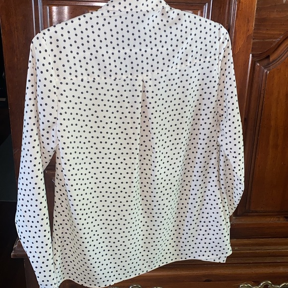 Express polka dot button down shirt - Picture 5 of 6